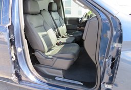 2020 Chevrolet Silverado 1500 - Image 29