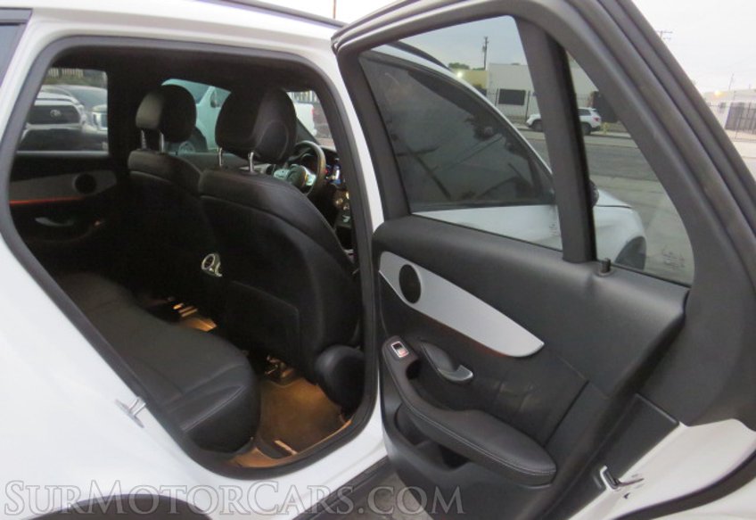 2022 Mercedes-Benz GLC - Image 23