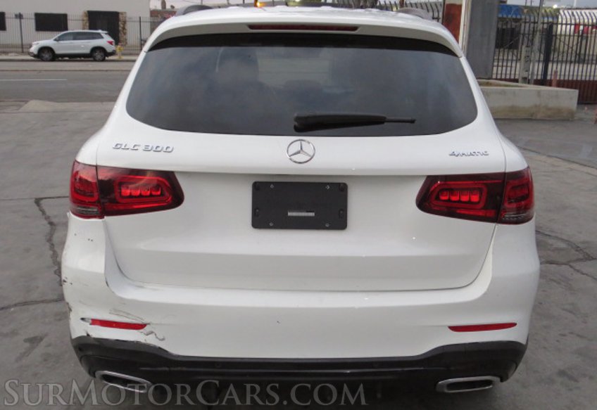 2022 Mercedes-Benz GLC - Image 12