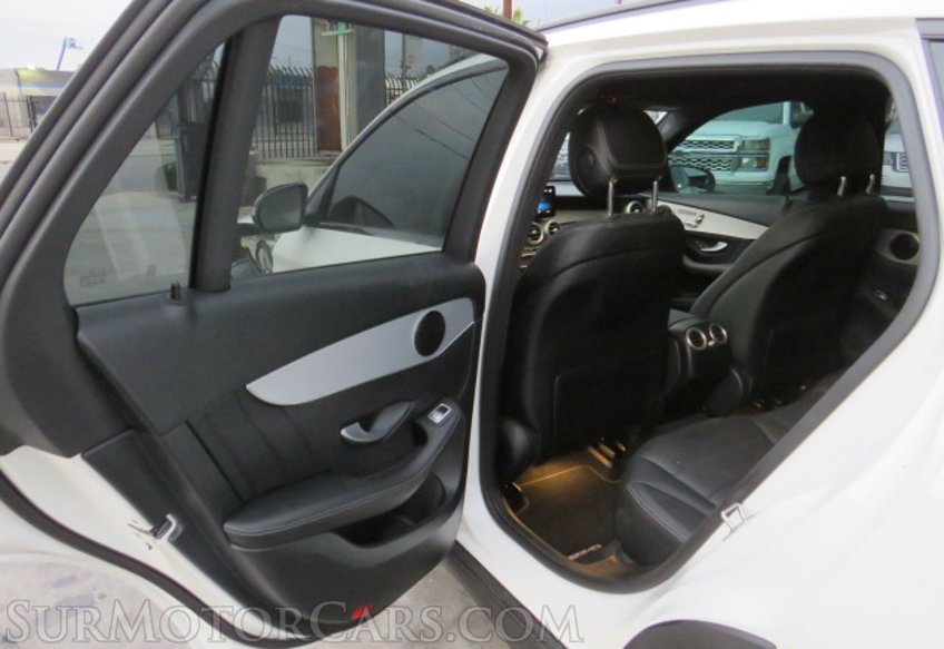 2022 Mercedes-Benz GLC - Image 22