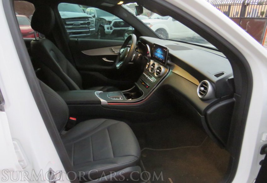 2022 Mercedes-Benz GLC - Image 26