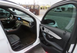 2022 Mercedes-Benz GLC - Image 21