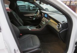 2022 Mercedes-Benz GLC - Image 26