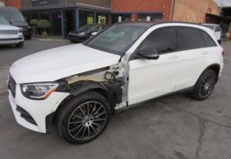 2022 Mercedes-Benz GLC - Image 2