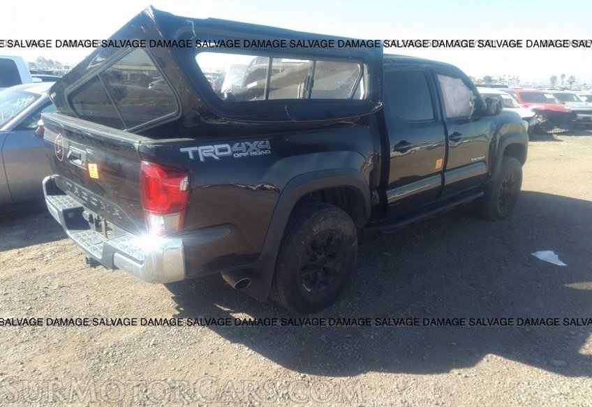2017 Toyota Tacoma - Image 4