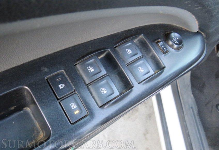 2020 Chevrolet Colorado - Image 37