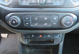 2020 Chevrolet Colorado - Image 33