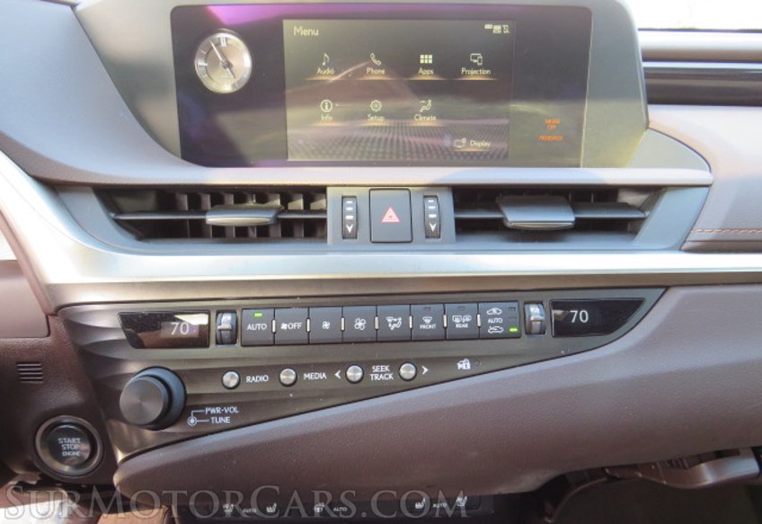 2020 Lexus ES - Image 42