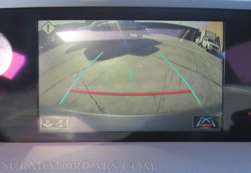 2020 Lexus ES - Image 44