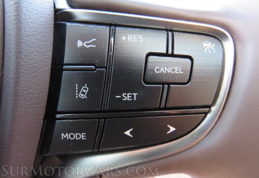 2020 Lexus ES - Image 33