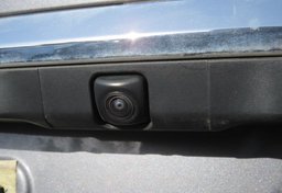 2020 Lexus ES - Image 17