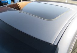 2020 Lexus ES - Image 13