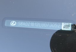 2020 Lexus ES - Image 50