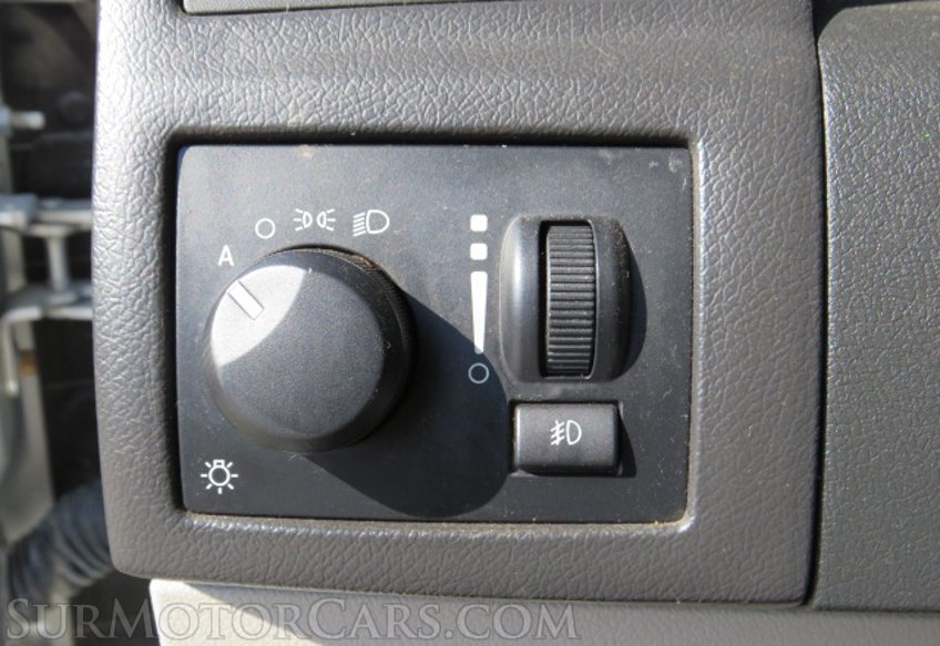 2007 Chrysler 300 - Image 34