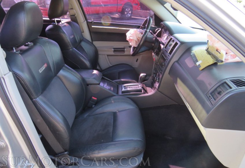 2007 Chrysler 300 - Image 22