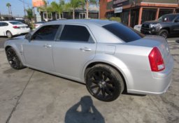 2007 Chrysler 300 - Image 6