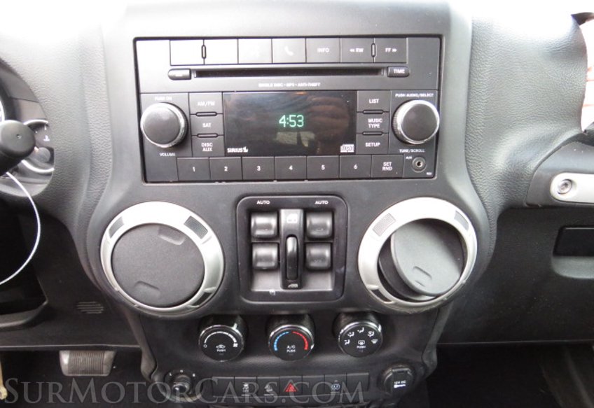 2018 Jeep Wrangler JK Unlimited - Image 36