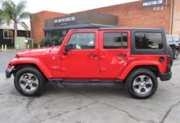 2018 Jeep Wrangler JK Unlimited - Image 12