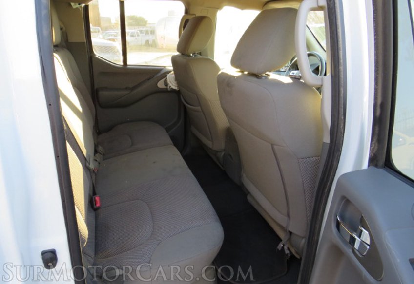 2019 Nissan Frontier - Image 24