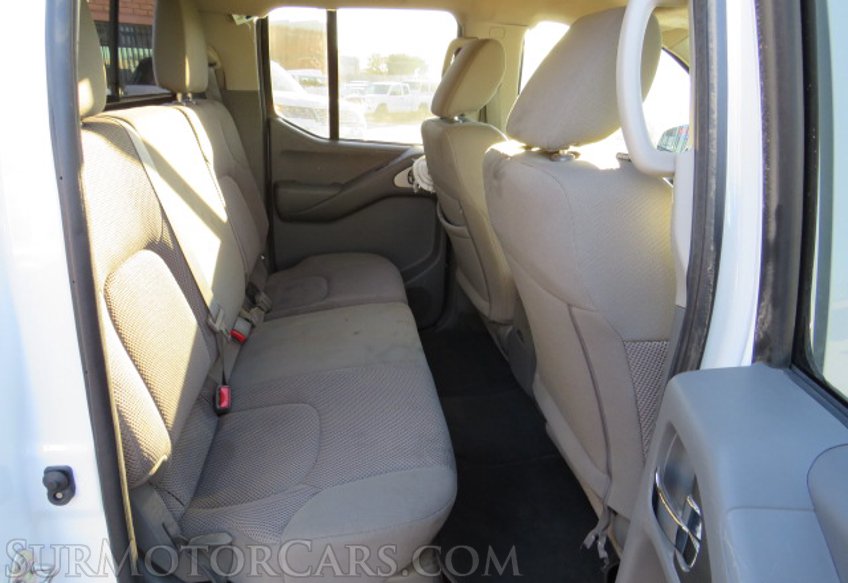 2019 Nissan Frontier - Image 26