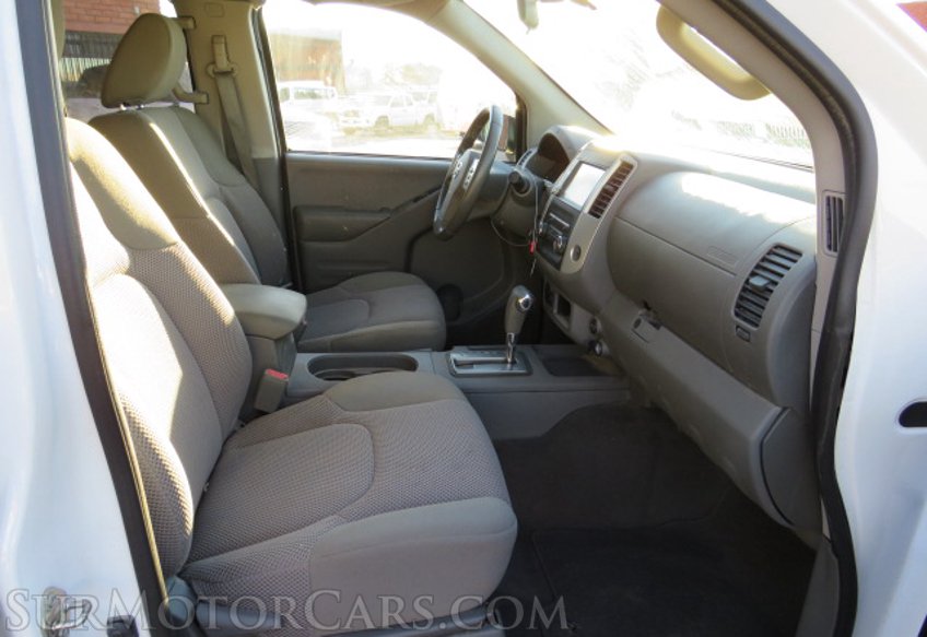 2019 Nissan Frontier - Image 20