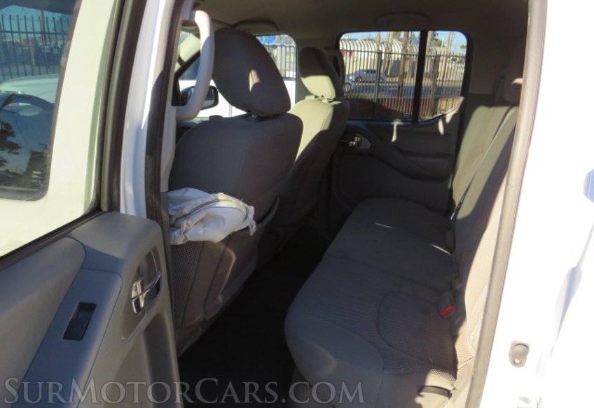 2019 Nissan Frontier - Image 25