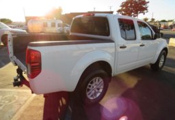 2019 Nissan Frontier - Image 8