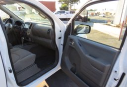 2019 Nissan Frontier - Image 16