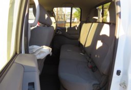 2019 Nissan Frontier - Image 23