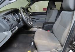 Thumbnail of 2015 Toyota Tacoma