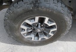 2018 Toyota Tacoma - Image 44