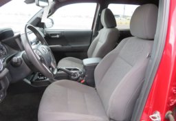 2018 Toyota Tacoma - Image 21