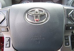 2018 Toyota Tacoma - Image 27