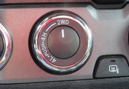 2018 Toyota Tacoma - Image 37