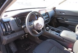 2022 Nissan Pathfinder - Image 20