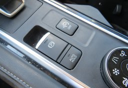 2022 Nissan Pathfinder - Image 42