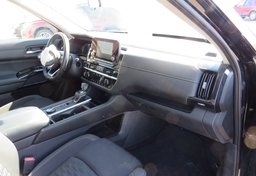 2022 Nissan Pathfinder - Image 19