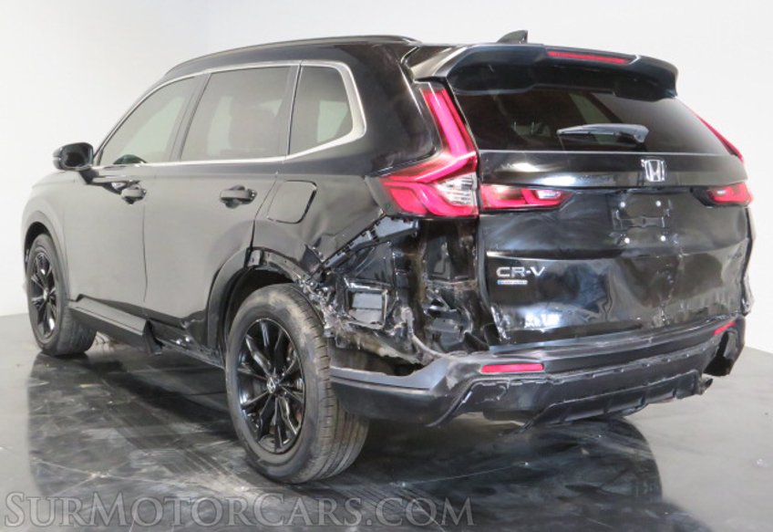 2023 Honda CR-V Hybrid - Image 9