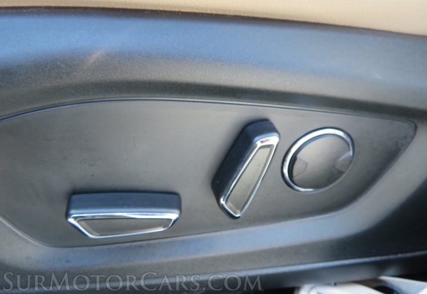 2020 Ford Explorer - Image 55
