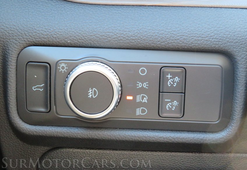 2020 Ford Explorer - Image 49