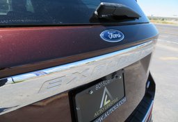 2020 Ford Explorer - Image 18