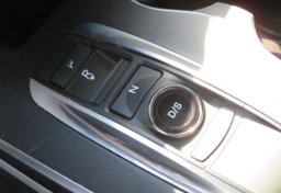 2017 Acura MDX - Image 40