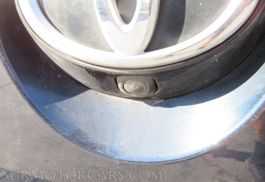 2020 Toyota Corolla Hatchback - Image 19