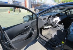 2020 Toyota Corolla Hatchback - Image 21