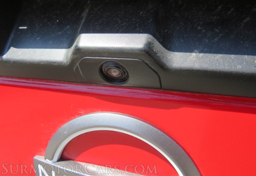 2022 Nissan Frontier - Image 17