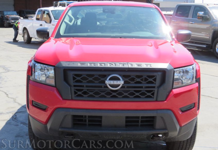 2022 Nissan Frontier - Image 11