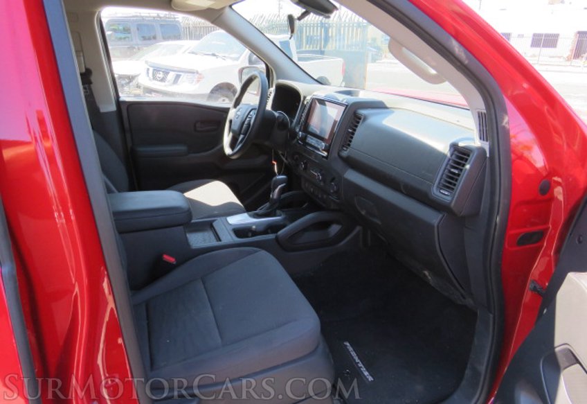 2022 Nissan Frontier - Image 24