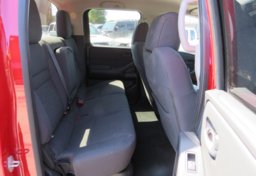 2022 Nissan Frontier - Image 28