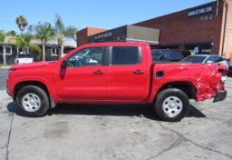 2022 Nissan Frontier - Image 10