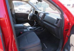 2022 Nissan Frontier - Image 24